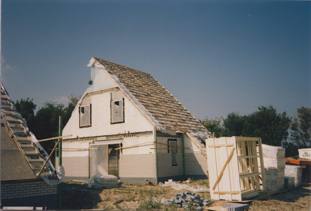 Rubouw vakantiewoning vanaf de zijkant