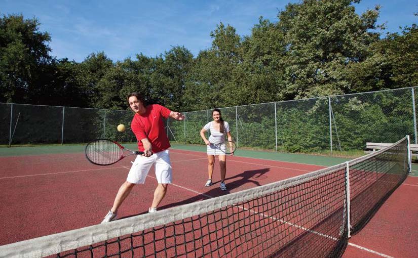 Zeeland Village Scharendijke Tennisbaan